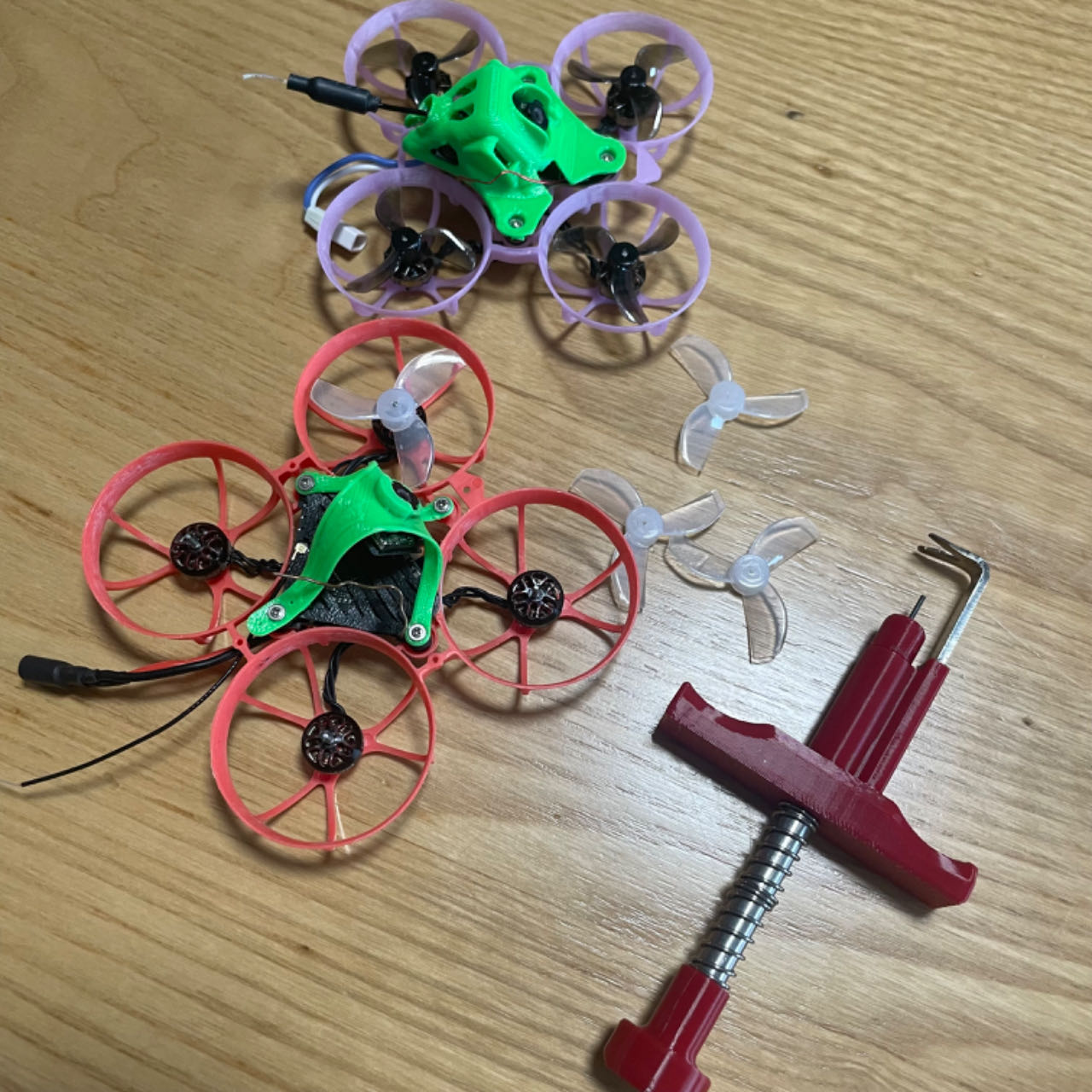 Extracteur d'hélices DT Tinywh - Drone Racing Gate avis et prix